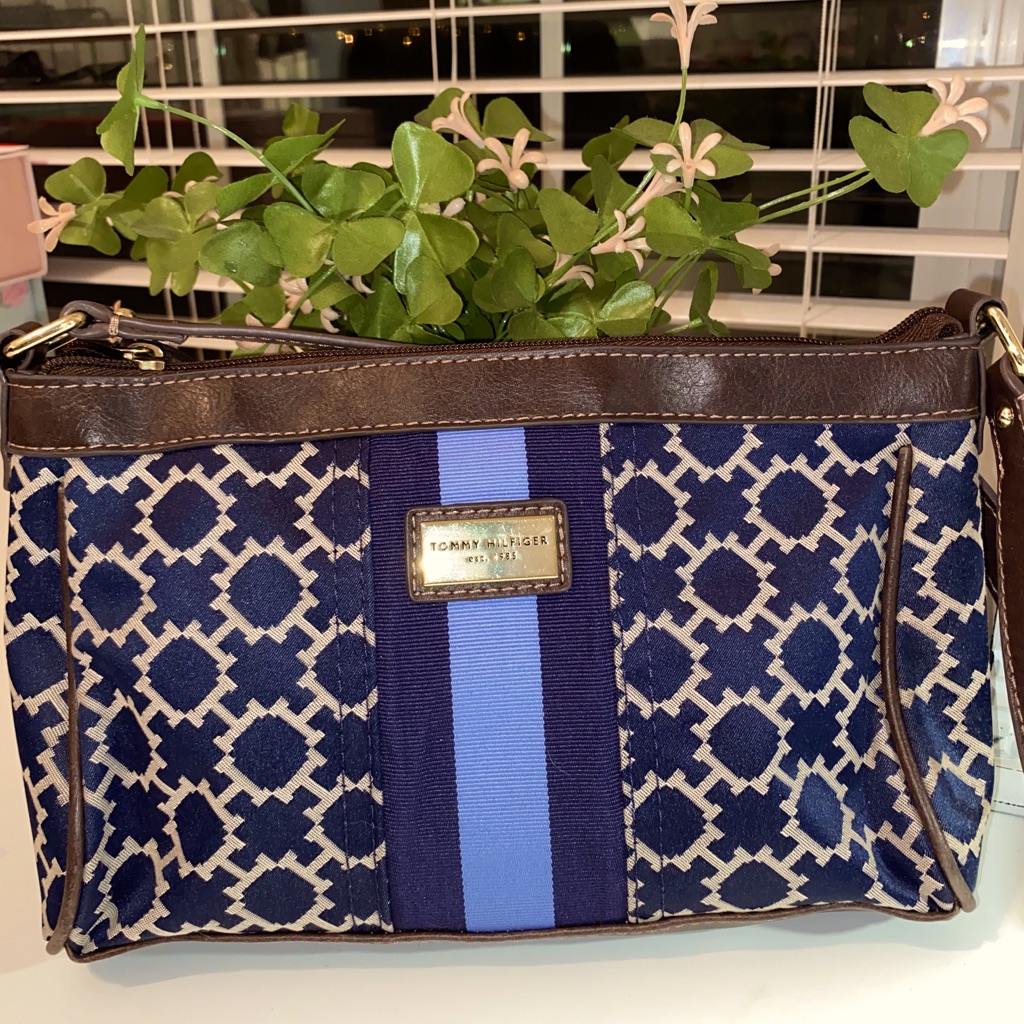 Mini Purse Great For A Night Out Mini Purse Great For A Night Out